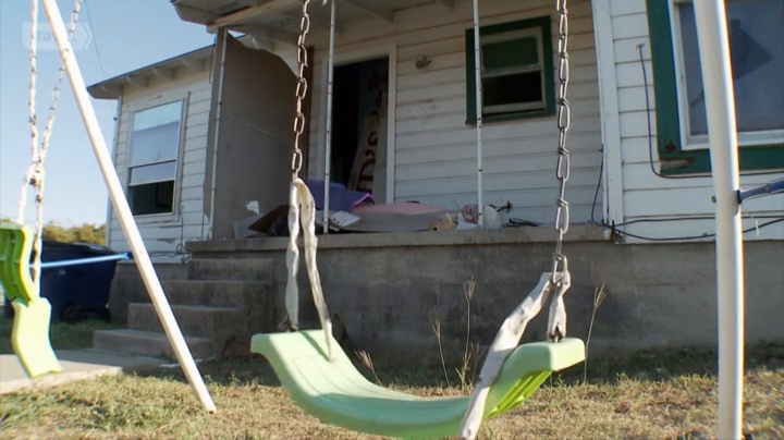 Texas Flip N Move S03E03 HDTV x264-dotTV Texas Flip N Move S03E03 HDTV x264-dotTV