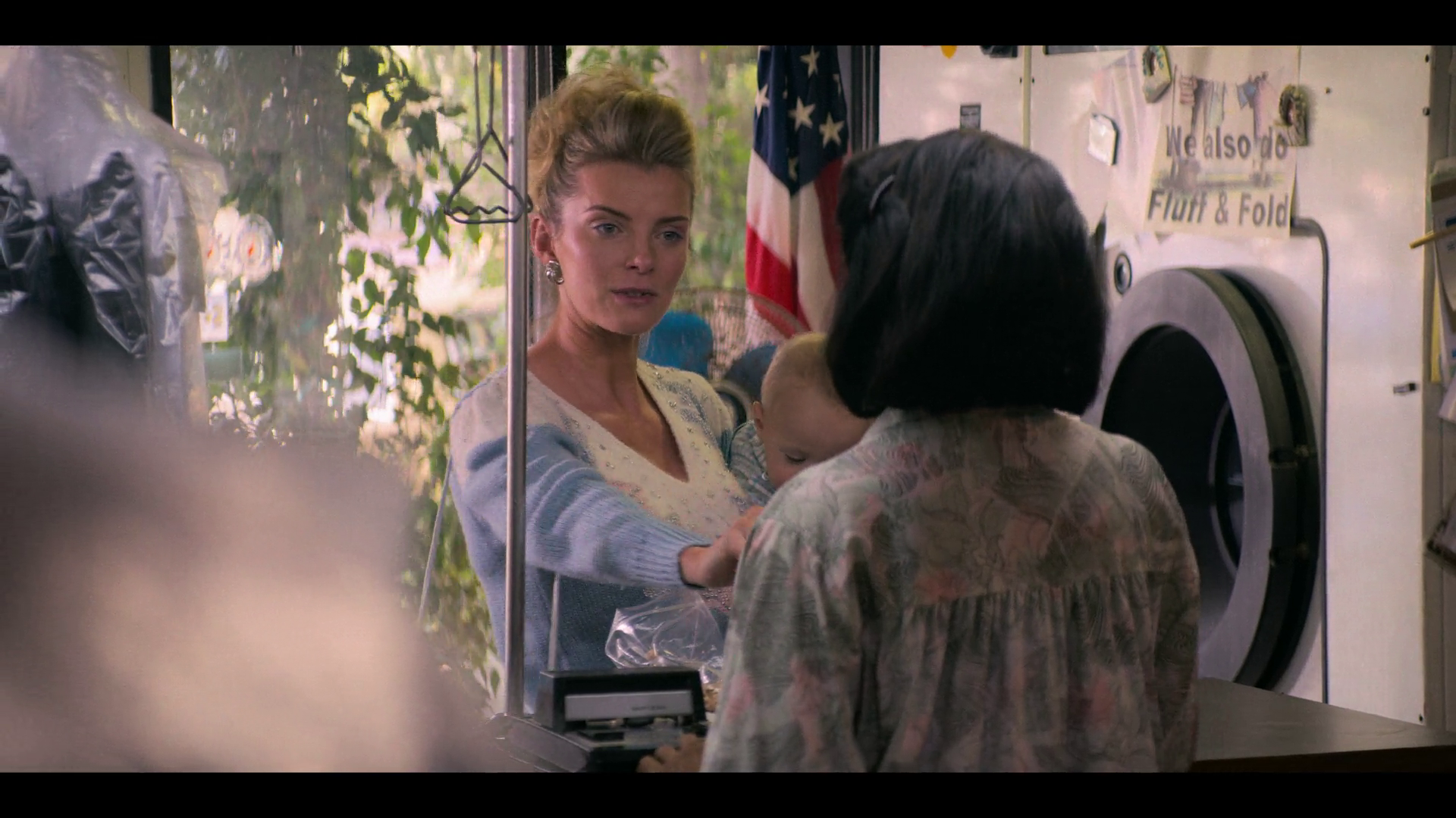 GLOW S02E01 iNTERNAL 1080p WEB x264-STRiFE GLOW S02E01 iNTERNAL 1080p WEB x264-STRiFE
